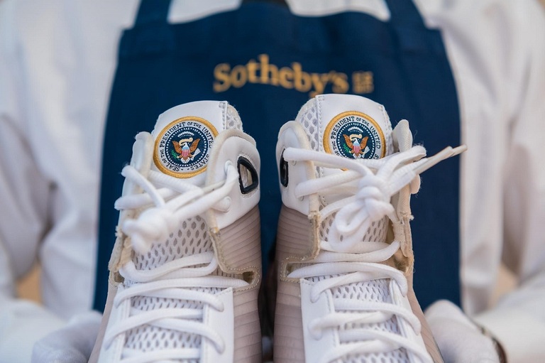 Sotheby’s To Offer President Barack Obama Player Exclusive Nike Hypderdunk