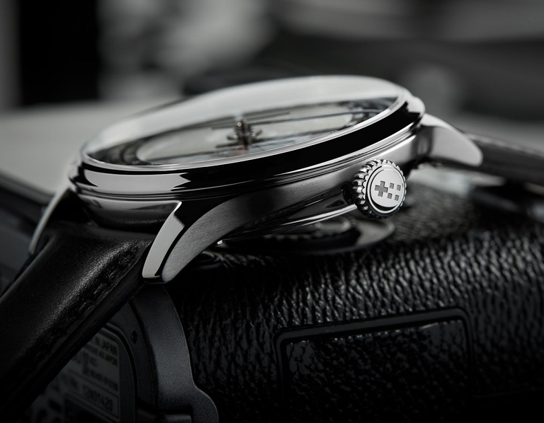 Introducing: The Christopher Ward C1 Worldglow