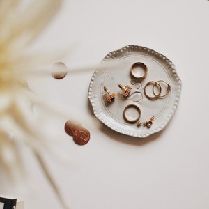 How To Clean Jewelry With Baking Soda
