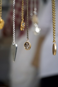 How To Clean Jewelry With Baking Soda