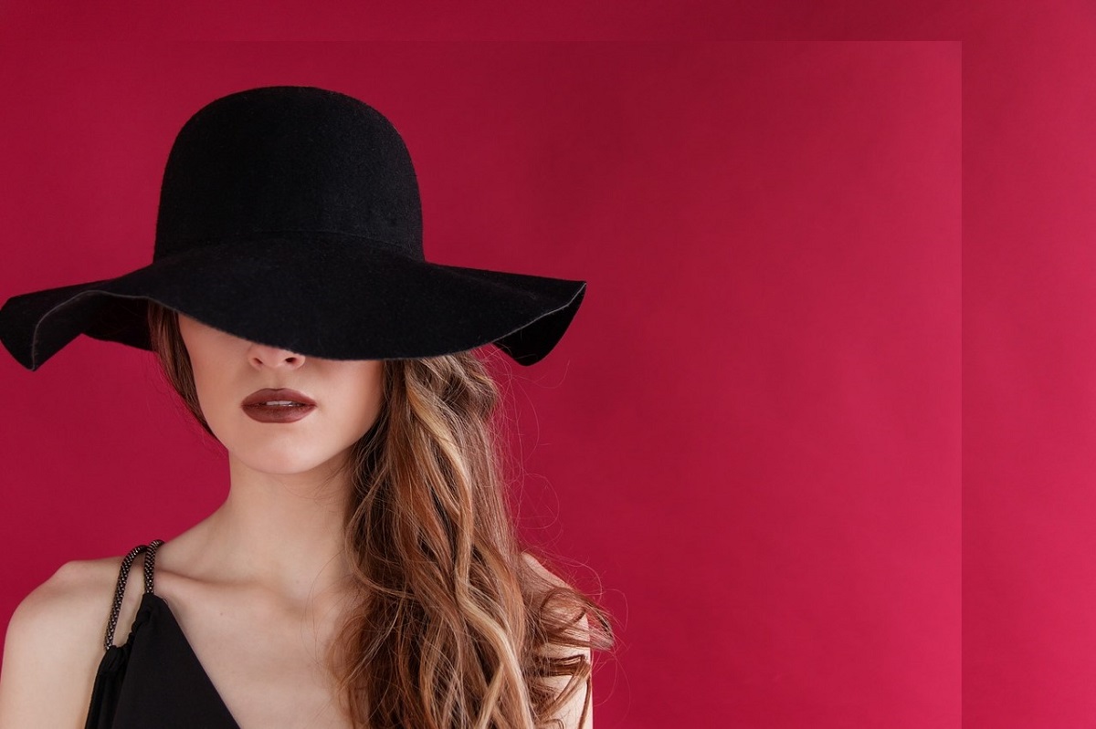 4 Ways To Accessorize Your Little Black Dress This Winter