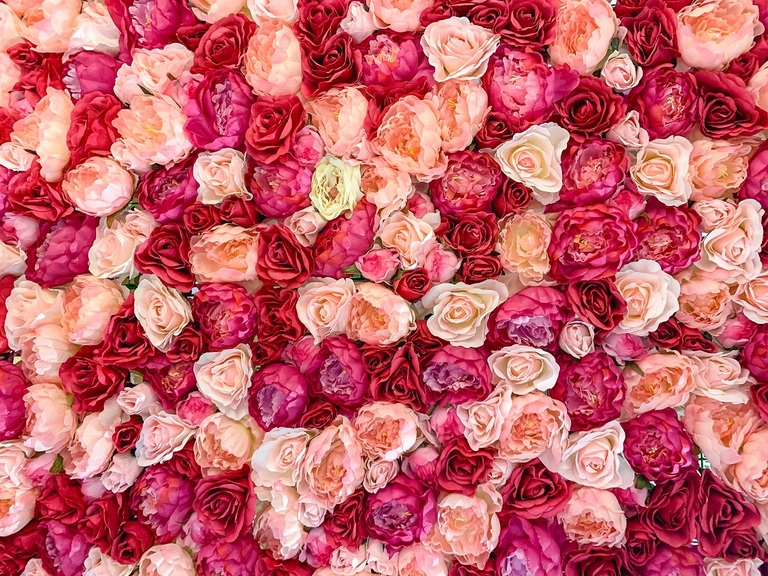 4 Floral Prints To Consider As A Wedding Guest