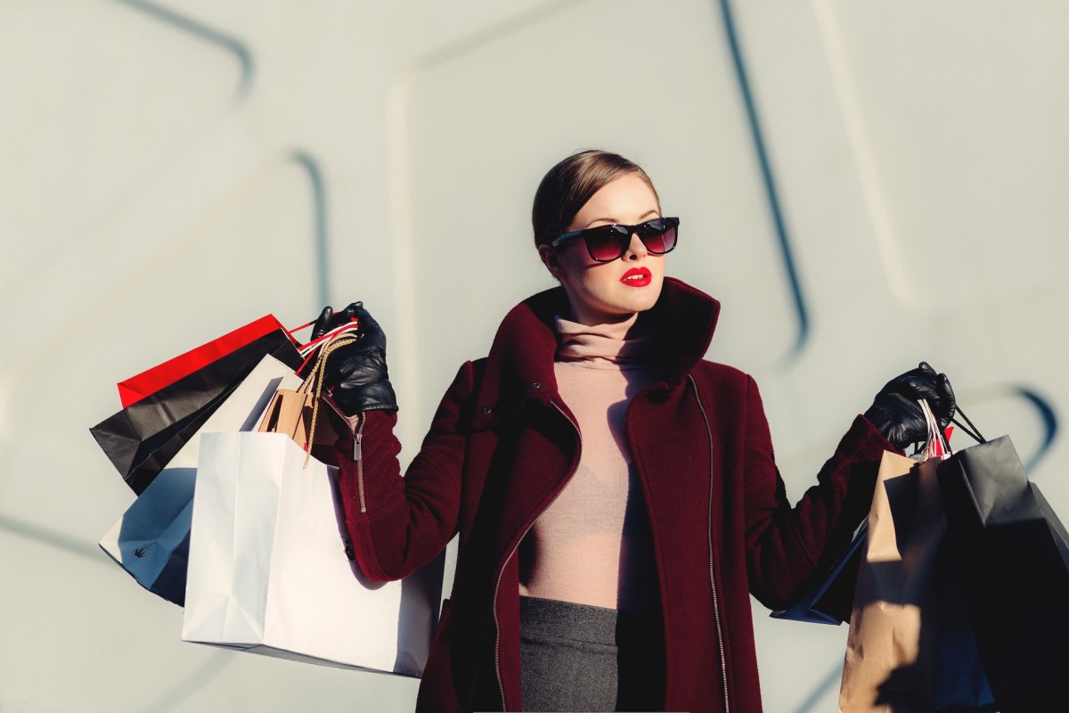 Tips To Buy Branded Clothes Without Wasting Time