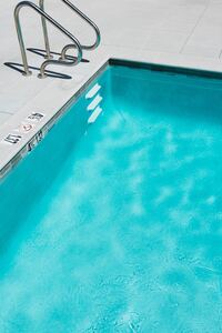 6 Tips To Help You Get Rid Of Stains In A Pool