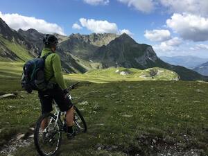 Exploring The Outdoors On A Bicycle - How To Choose Your Bike