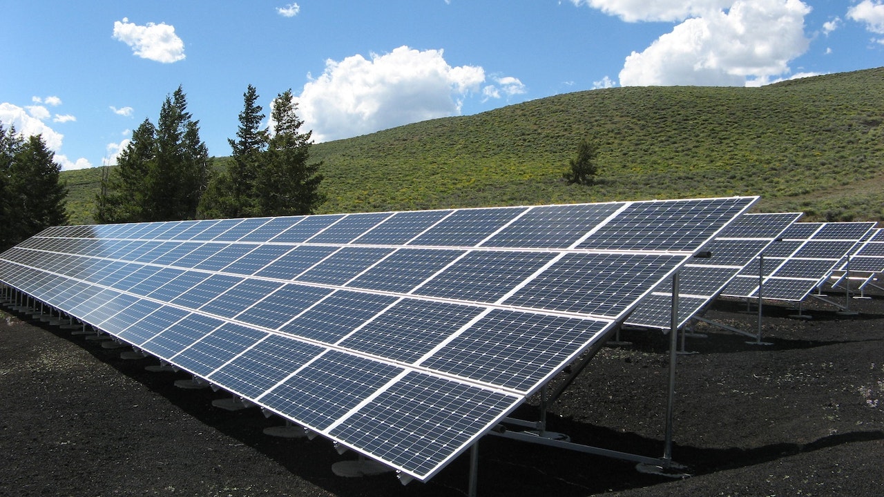 Solar Panels: Enhancing Property Value and Attracting Eco-Conscious Buyers