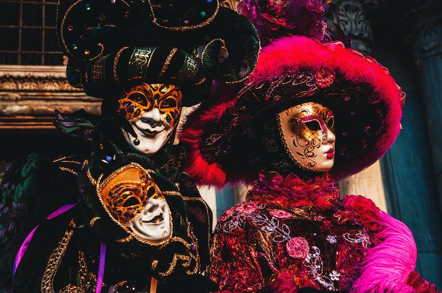 Where to Buy Masquerade Masks? Factors To Consider