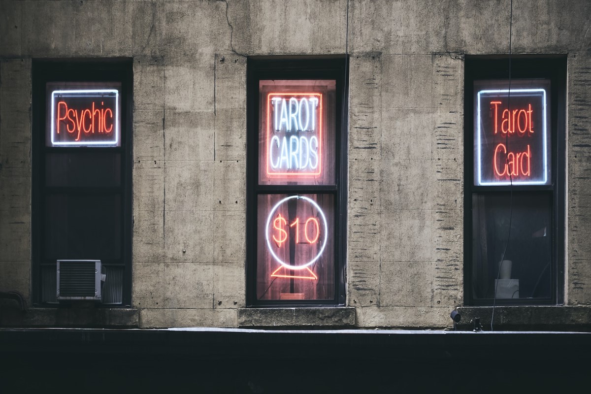 Discover Your Future With An Online Psychic Reading