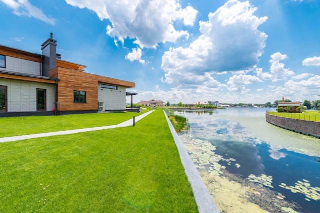 7 Things You Can Do to Spruce Up Your House's Exterior