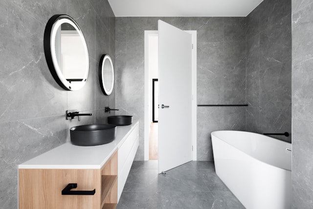 Bathroom Refinishing 101: Everything You Need to Know