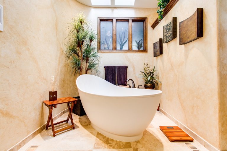 Bathroom Refinishing 101: Everything You Need to Know