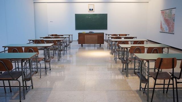 Durable and Safe: Finding Reliable Furniture Suppliers for School Settings