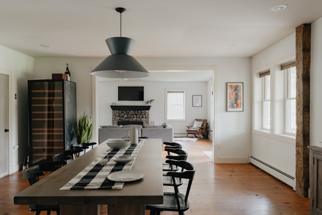 5 Dining Room Table Ideas to Create a Beautiful Space