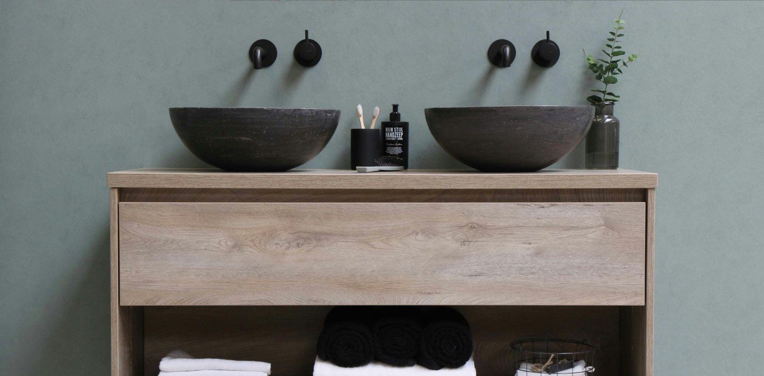 Some Top Tips for Easy Bathroom Decluttering