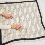 VIENNA SCARF image 6