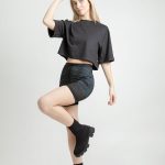 Women's Essential Crop Top - Black image 3