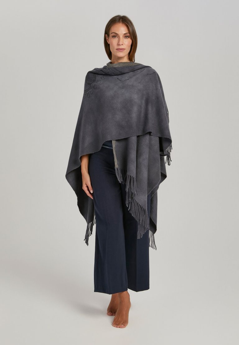 Woven cashmere Cape Araldica Grey