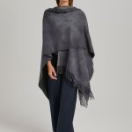 Woven cashmere Cape Araldica Grey image 3