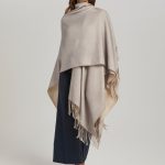 Woven cashmere Cape Beige/Grey image 7