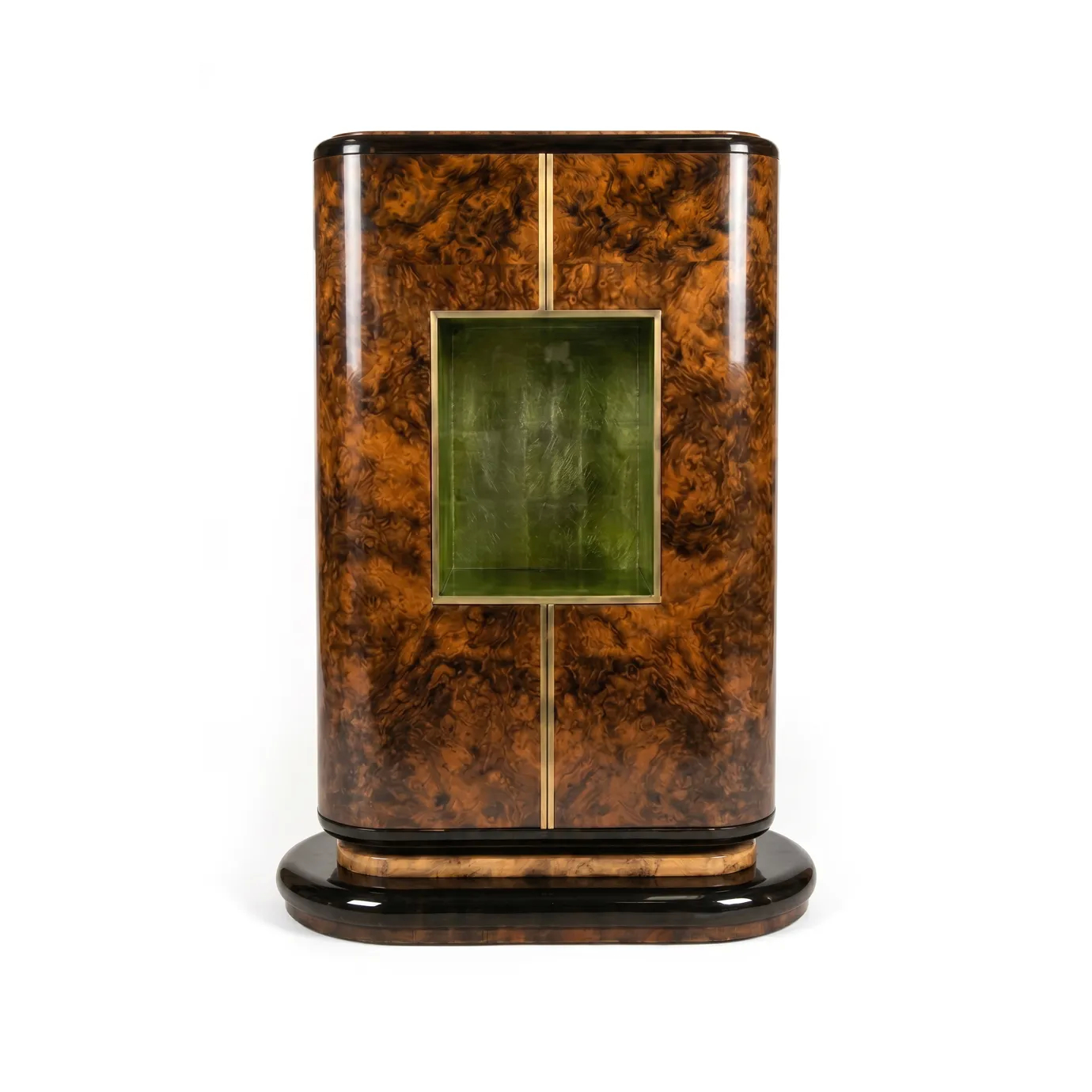 Eleanor Armoire