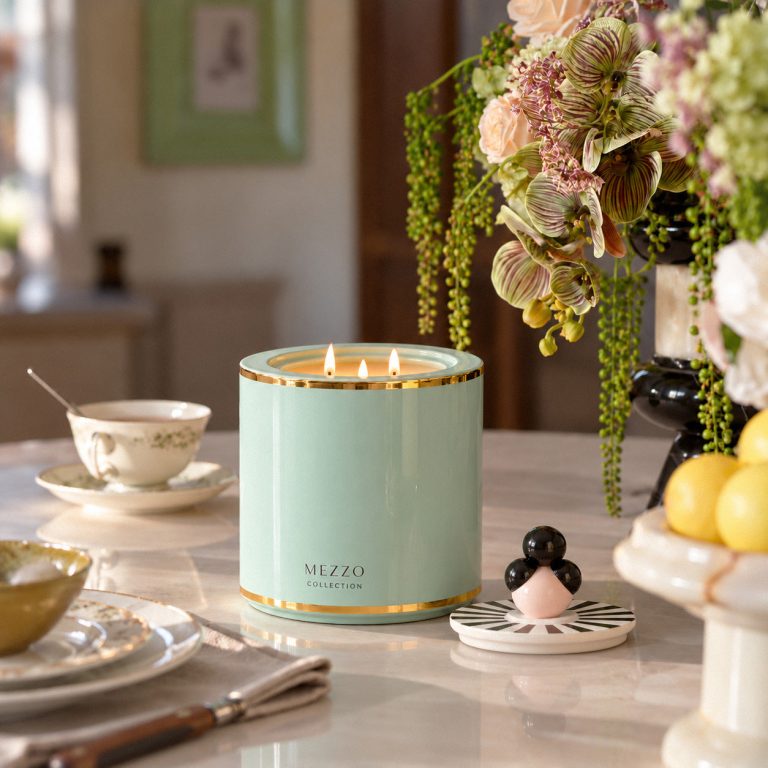 Guapa Candle Green